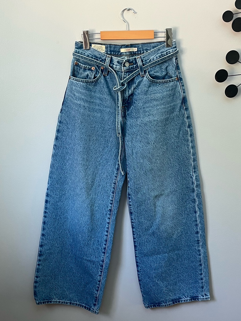 Women’s Levi's Premium XL Straight / Wide Legs Jeans 👖With Belt